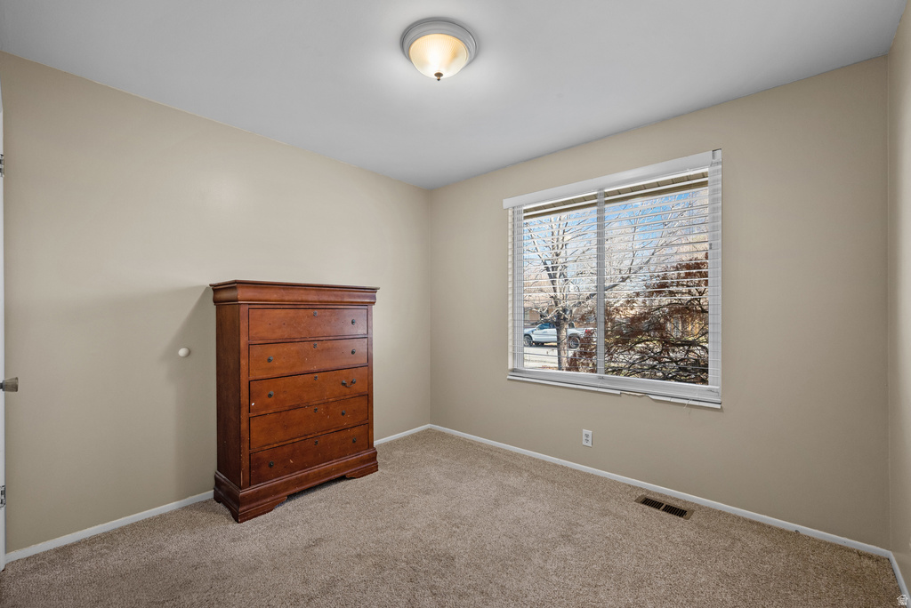 876 E CHARIOT DR Sandy, UT 84094