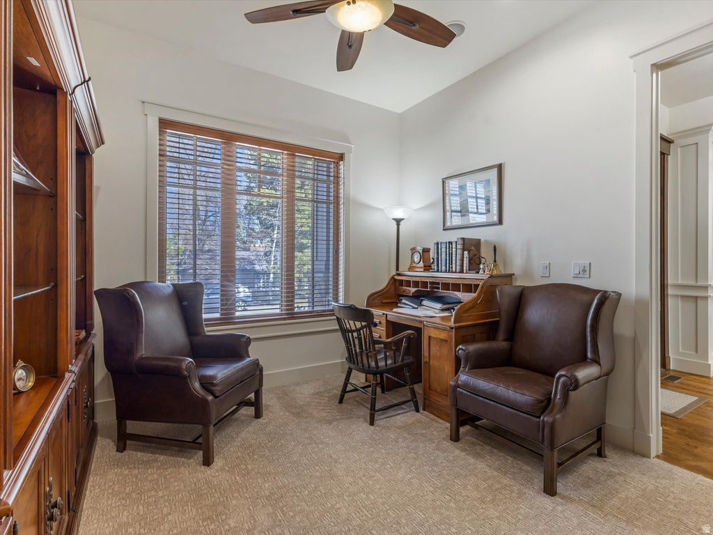 1932 E CHARLESTON LN Holladay, UT 84121