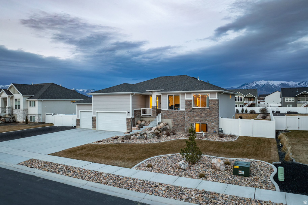 3664 S 5400 W #13 Hooper, UT 84315