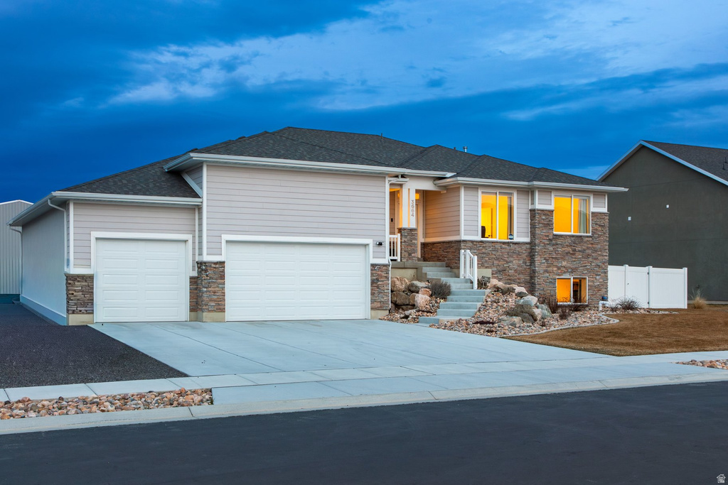 3664 S 5400 W #13 Hooper, UT 84315