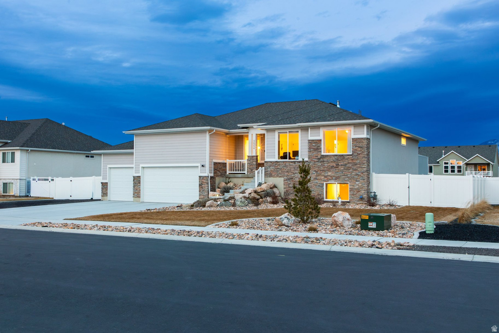 3664 S 5400 W #13 Hooper, UT 84315
