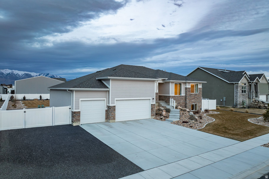 3664 S 5400 W #13 Hooper, UT 84315