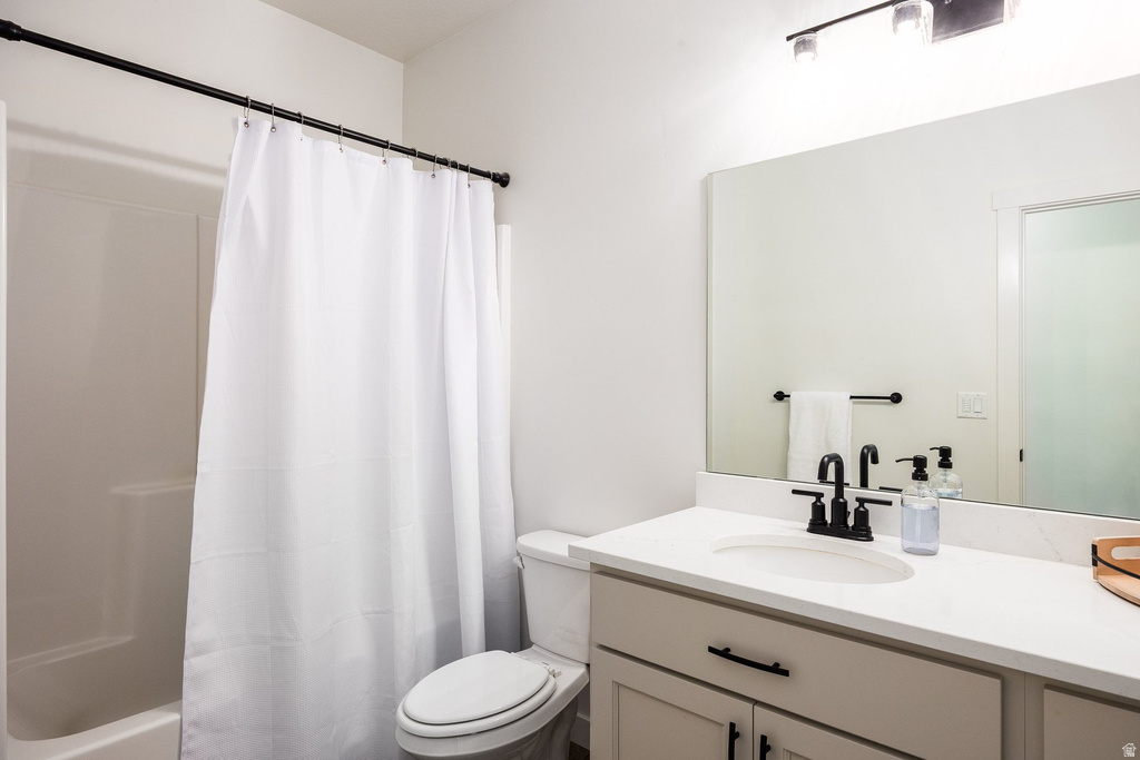 3664 S 5400 W #13 Hooper, UT 84315