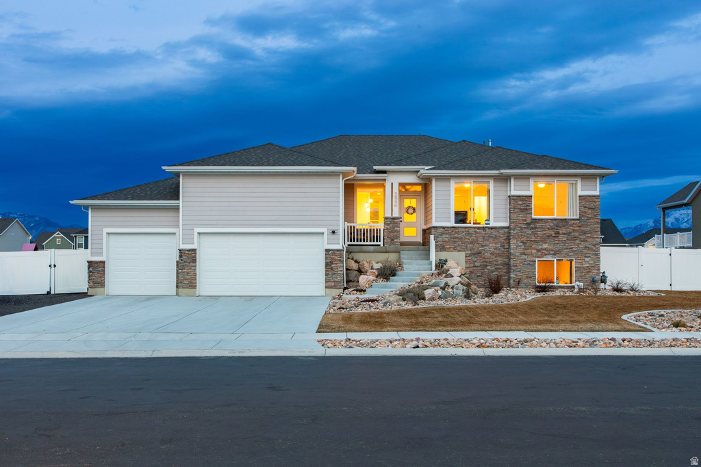 3664 S 5400 W #13 Hooper, UT 84315
