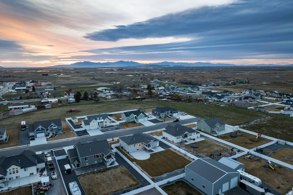 3664 S 5400 W #13 Hooper, UT 84315