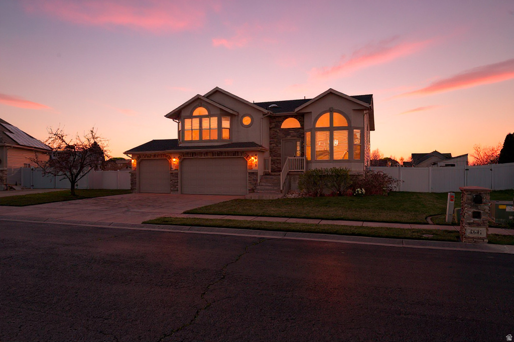 4641 W 5675 S Hooper, UT 84315