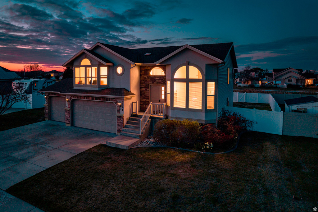 4641 W 5675 S Hooper, UT 84315