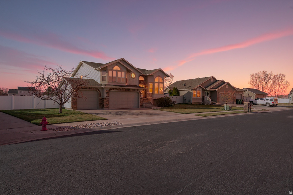 4641 W 5675 S Hooper, UT 84315