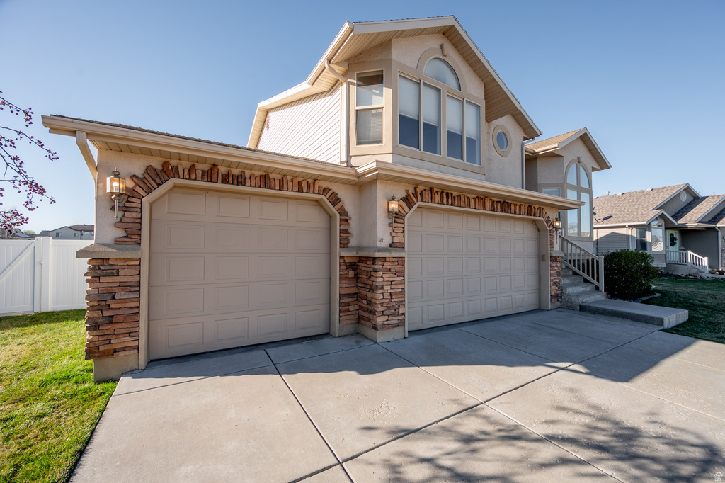 4641 W 5675 S Hooper, UT 84315