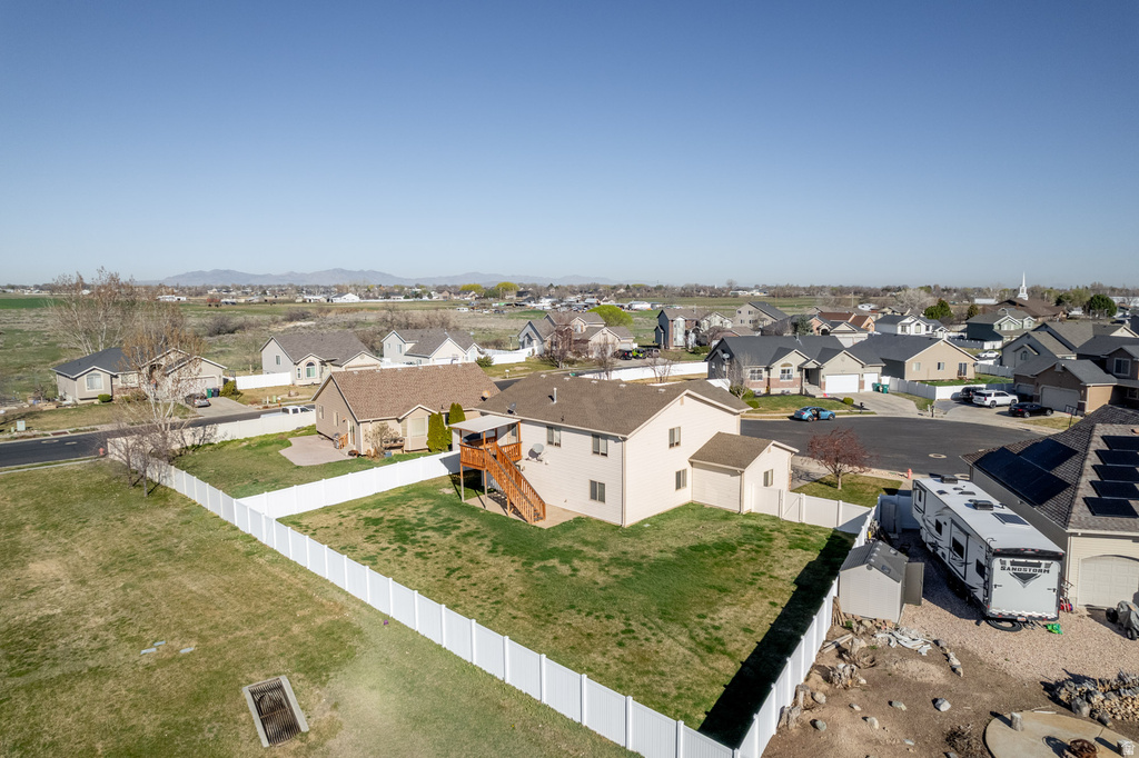 4641 W 5675 S Hooper, UT 84315