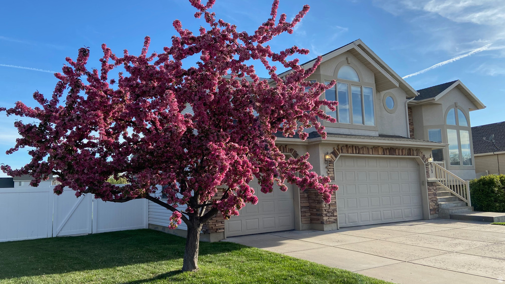 4641 W 5675 S Hooper, UT 84315