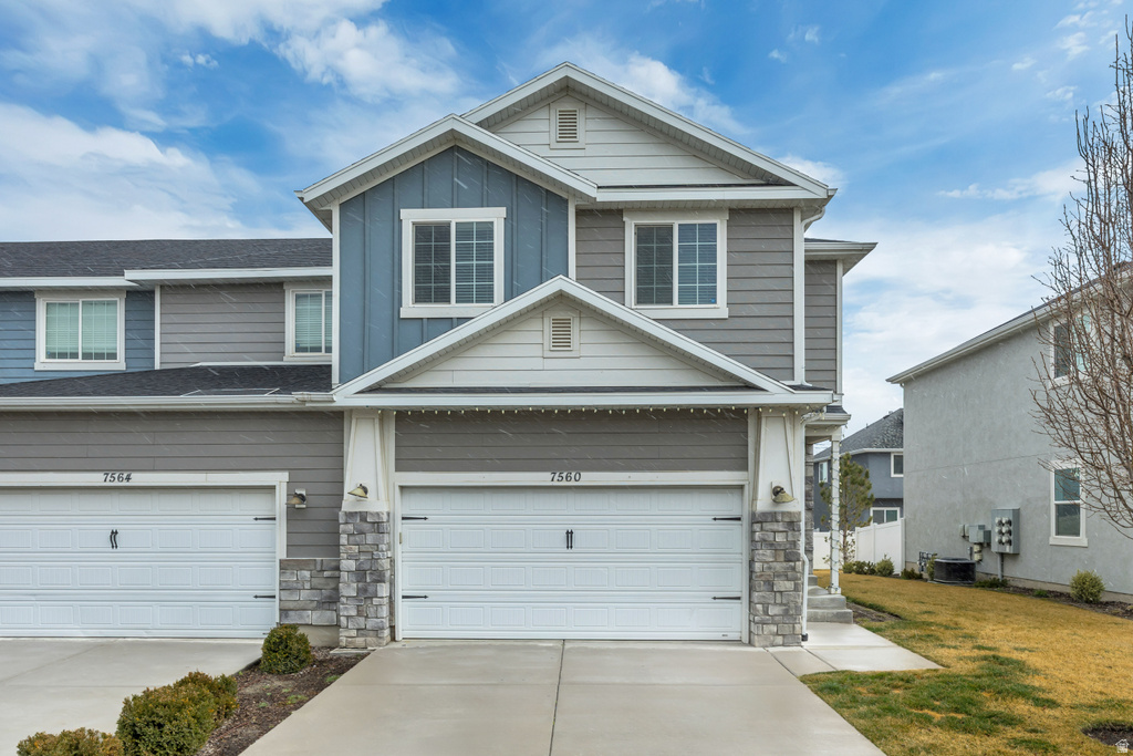 7560 N HUTCH LN Eagle Mountain, UT 84005