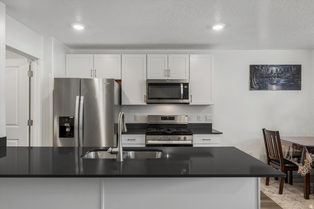 8552 W CORDERO DR Magna, UT 84044