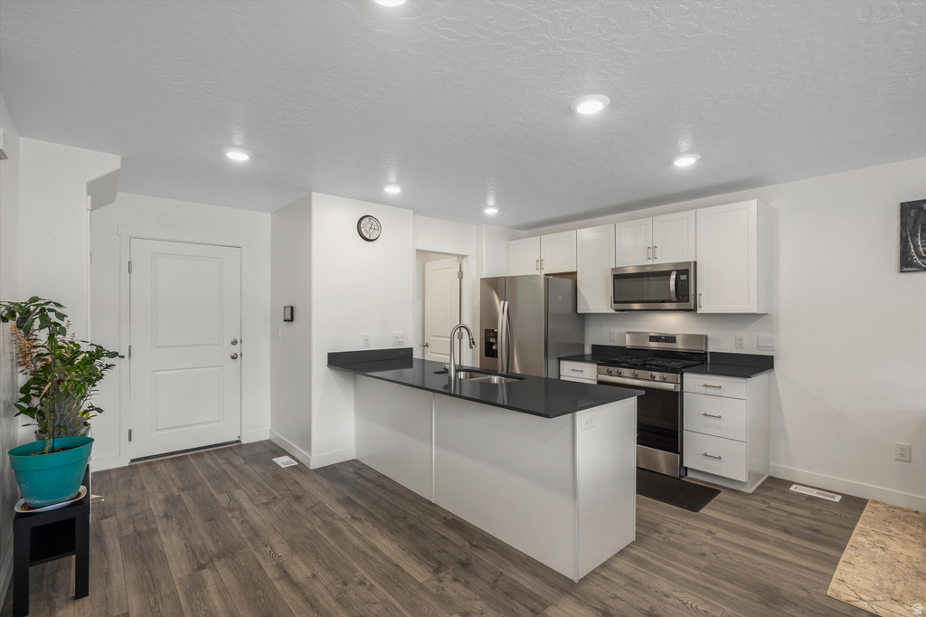 8552 W CORDERO DR Magna, UT 84044