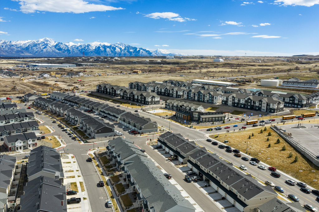 8552 W CORDERO DR Magna, UT 84044