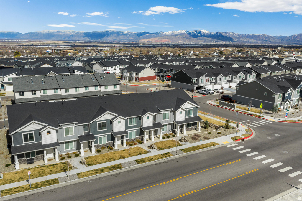 8552 W CORDERO DR Magna, UT 84044