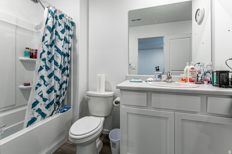 1822 N BLUE IRIS AVE #1055 Tooele, UT 84074