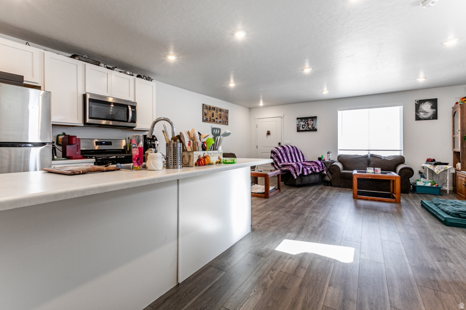 1822 N BLUE IRIS AVE #1055 Tooele, UT 84074