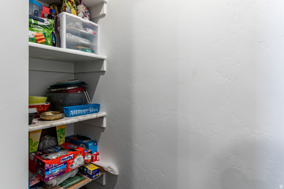 1822 N BLUE IRIS AVE #1055 Tooele, UT 84074