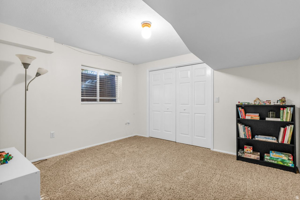 8921 S SHADY MEADOW DR Sandy, UT 84093