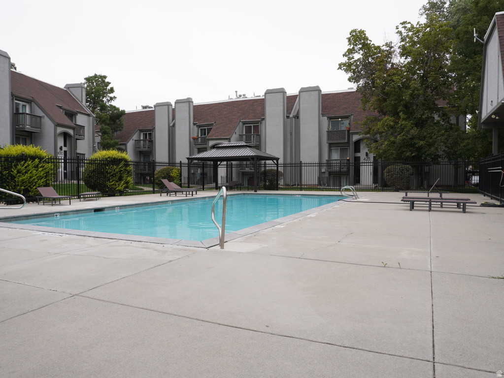 450 E CREEKSIDE CIR #B Murray, UT 84107