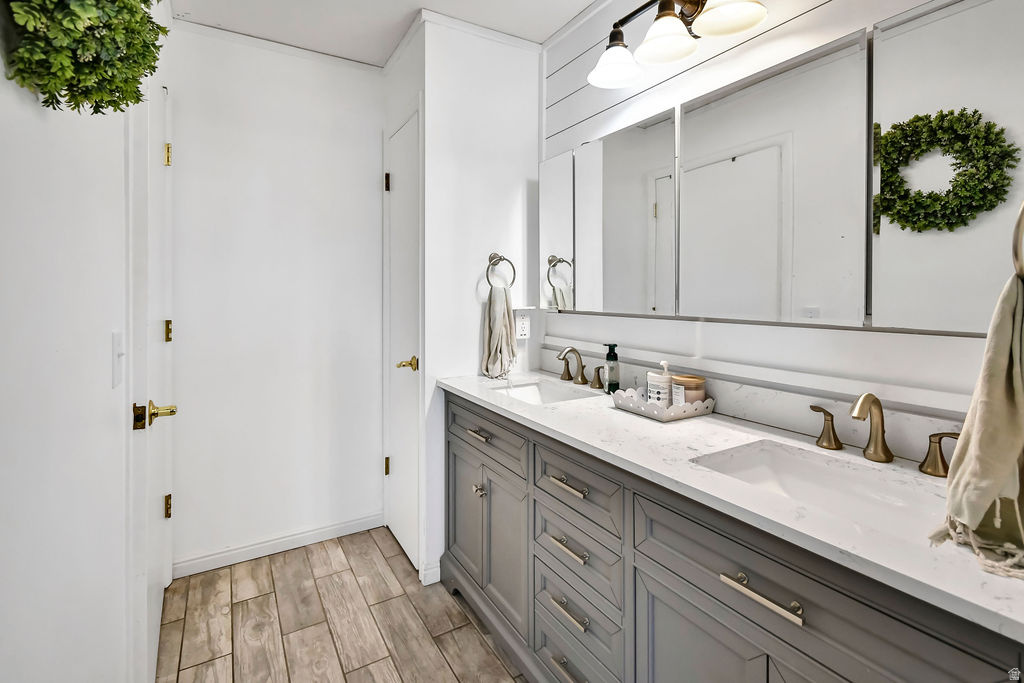 96 W 400 S Monroe, UT 84754