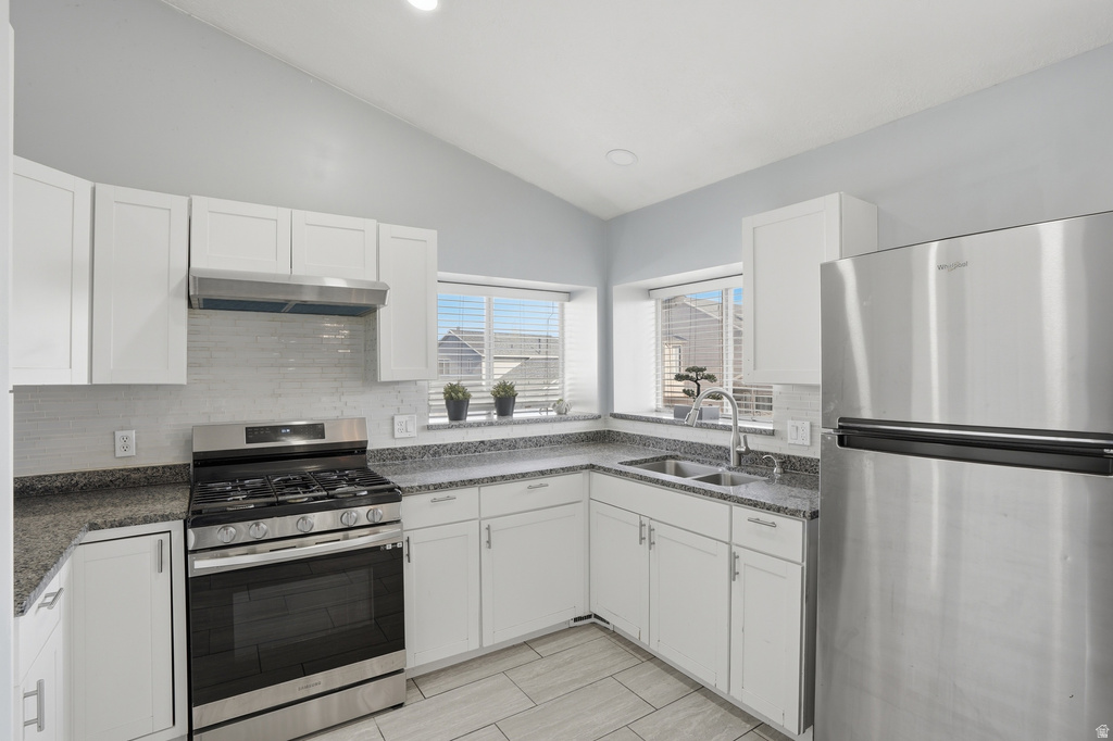 6853 S MULLIEN DR West Jordan, UT 84081