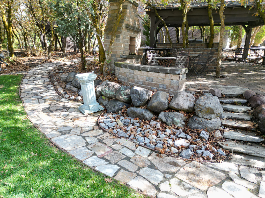 11865 N ATLAS DR Highland, UT 84003