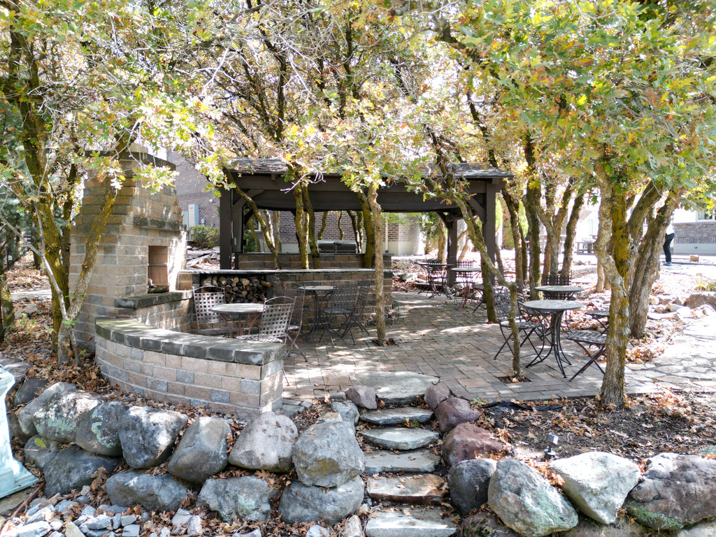 11865 N ATLAS DR Highland, UT 84003