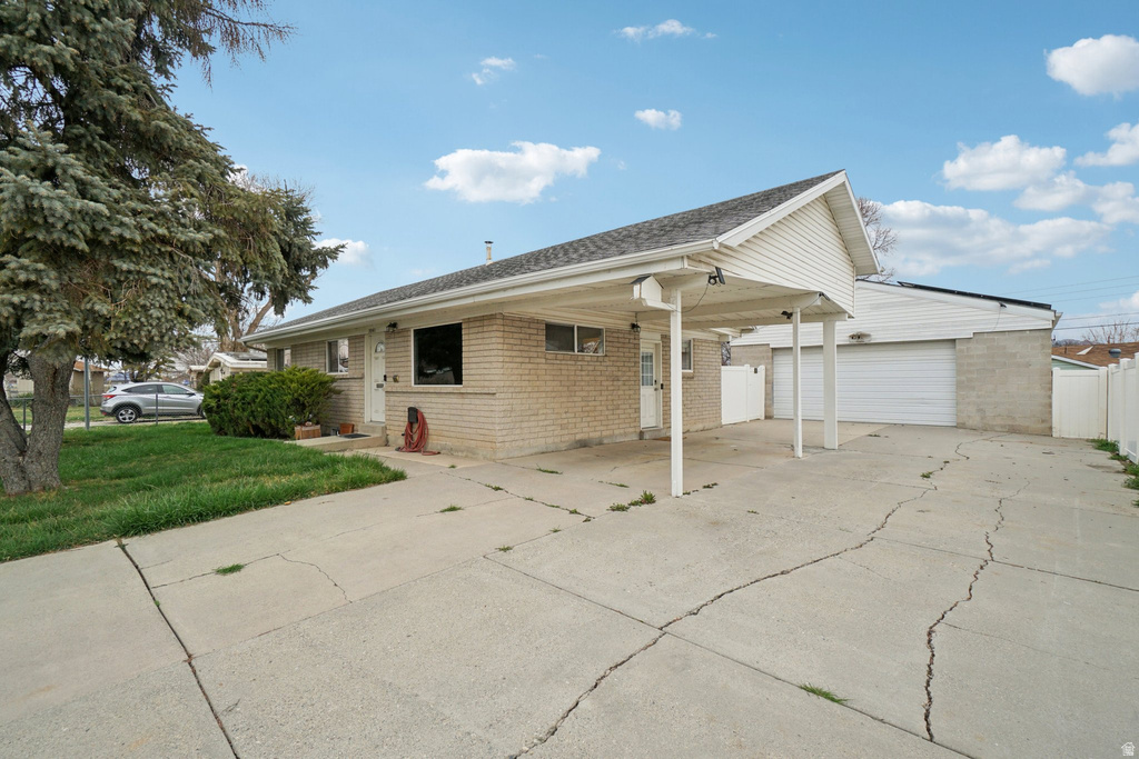5041 S GALILEO Taylorsville, UT 84118