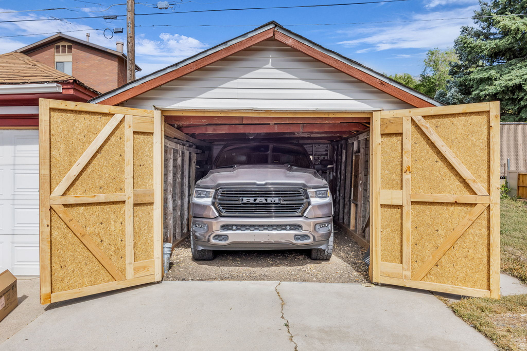 2358 VAN BUREN AVE Ogden, UT 84401