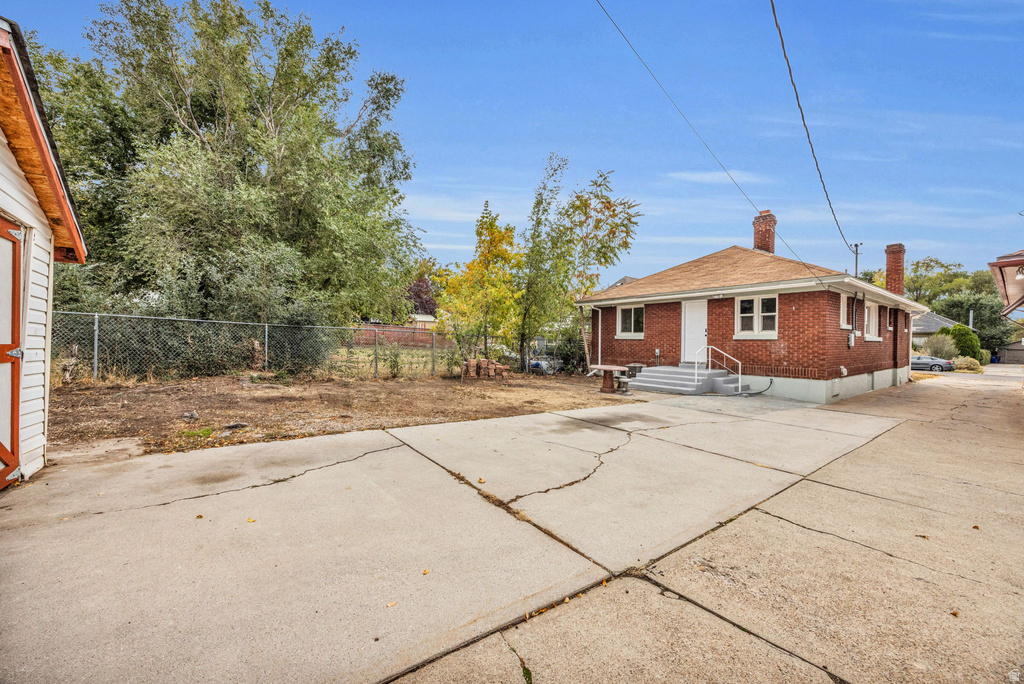 2358 VAN BUREN AVE Ogden, UT 84401