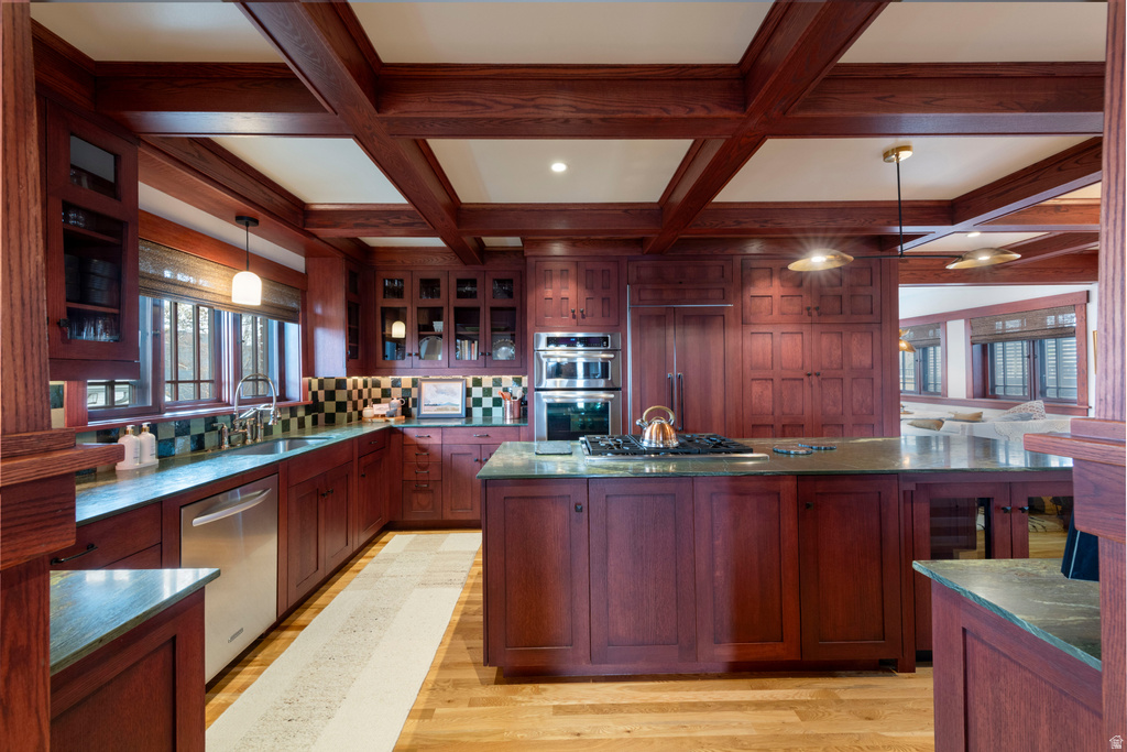 1537 E EMERSON AVE Salt Lake City, UT 84105