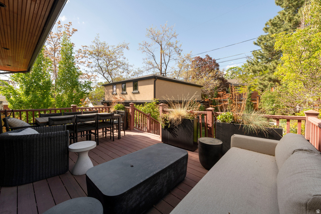1537 E EMERSON AVE Salt Lake City, UT 84105