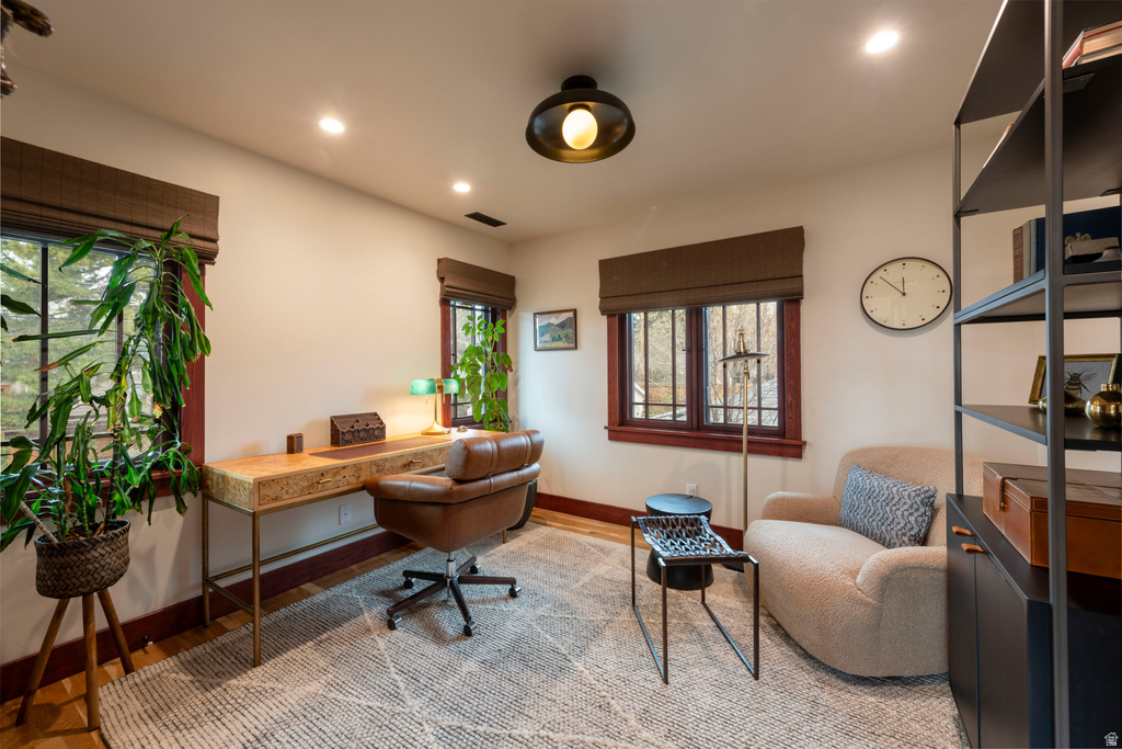 1537 E EMERSON AVE Salt Lake City, UT 84105