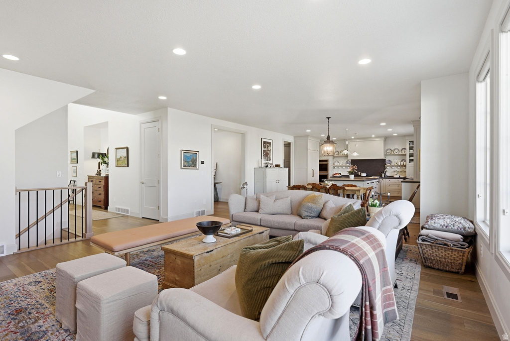 11382 S CANYON FALLS LN Sandy, UT 84092