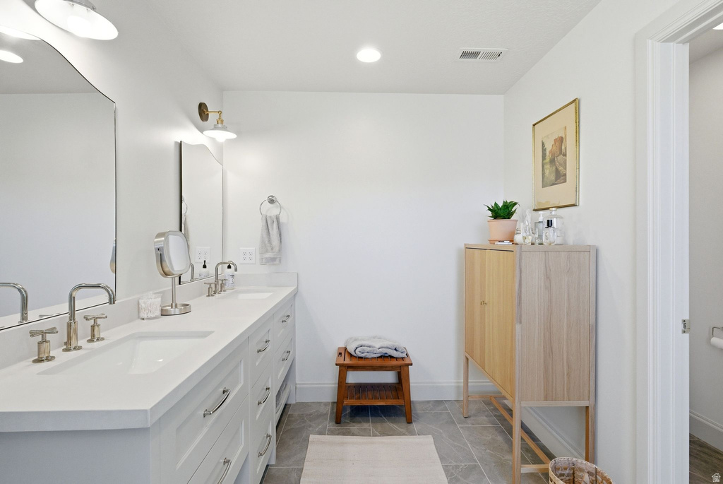 11382 S CANYON FALLS LN Sandy, UT 84092