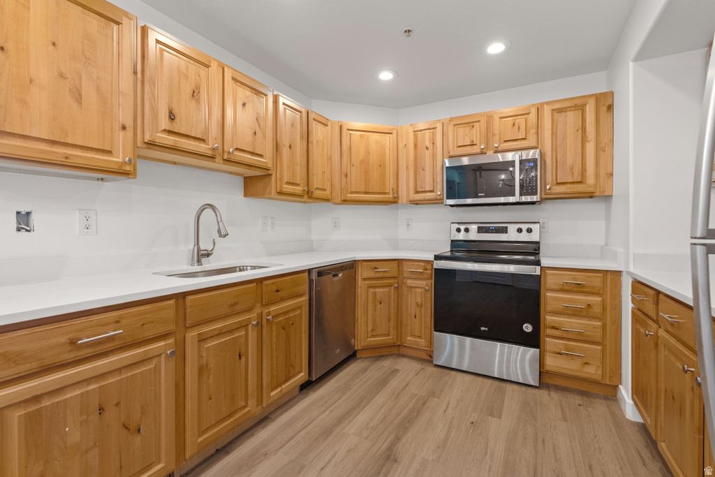 8204 N CEDAR SPRINGS RD #2 Eagle Mountain, UT 84005