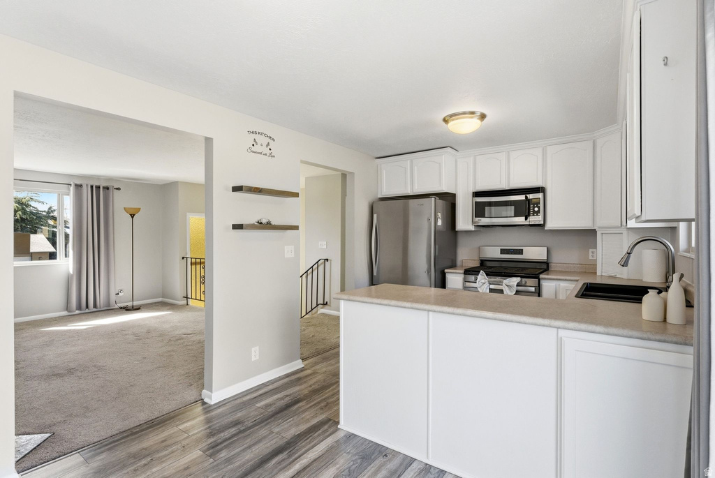 10889 S GRANITE DR Sandy, UT 84094