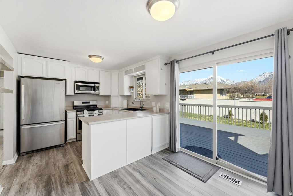 10889 S GRANITE DR Sandy, UT 84094