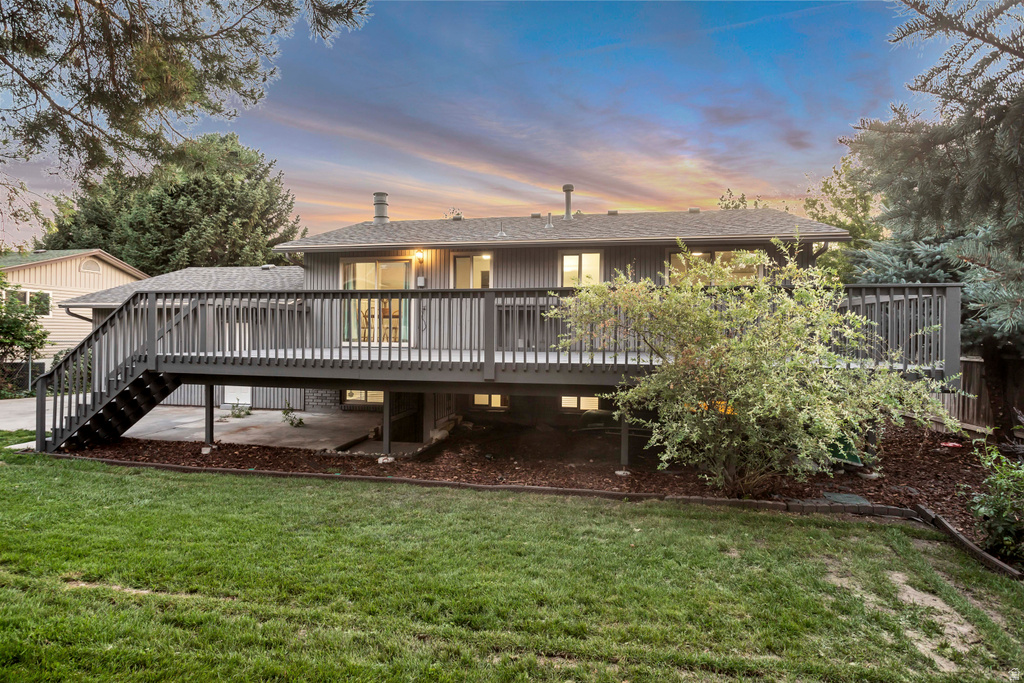 10889 S GRANITE DR Sandy, UT 84094