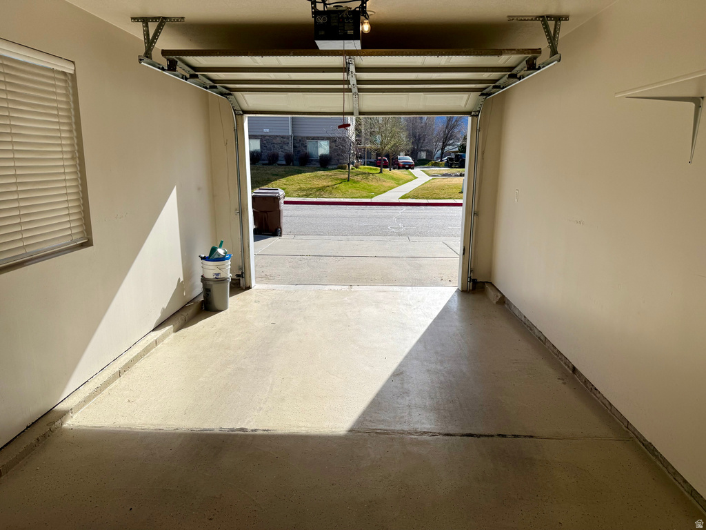 2511 N CHARLESTON AVE Harrisville, UT 84414