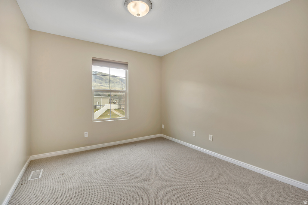 2 S 285 W Centerville, UT 84014
