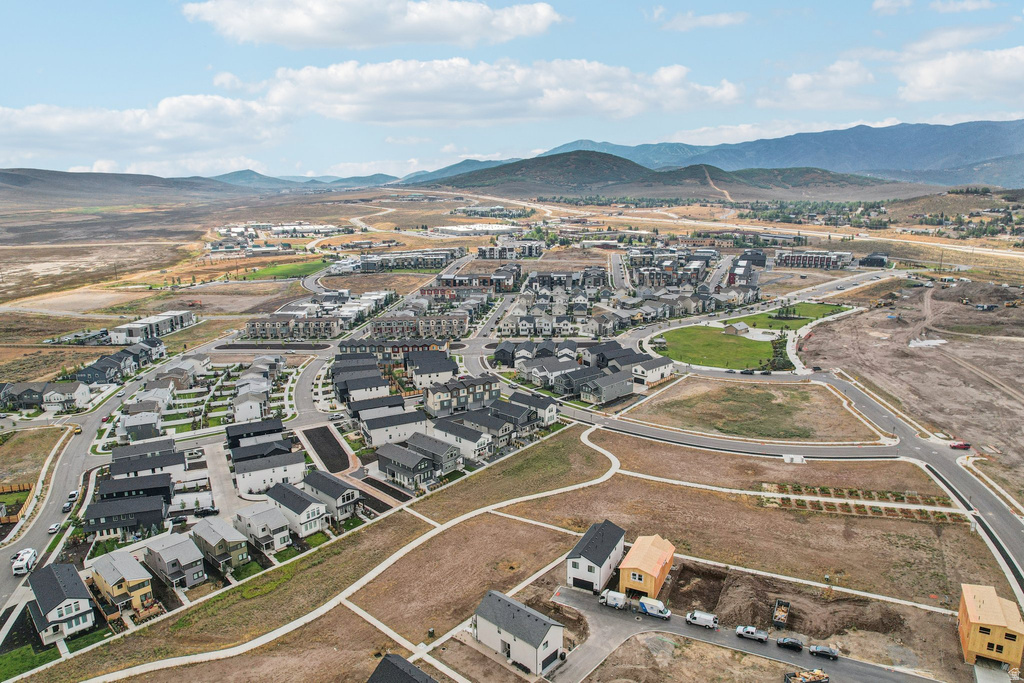 6852 MOUNTAIN MAPLE DR Park City, UT 84098