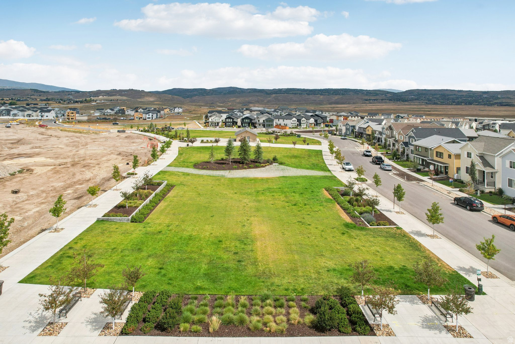 6852 MOUNTAIN MAPLE DR Park City, UT 84098