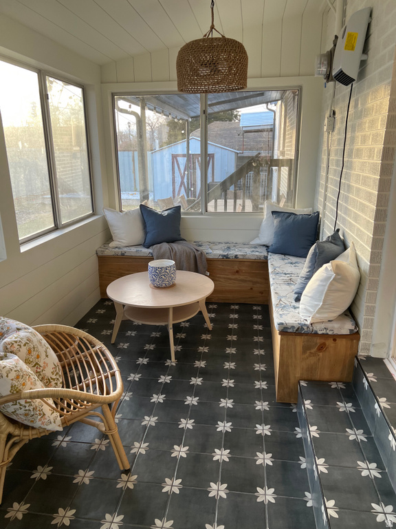 112 E 8680 S Sandy, UT 84070