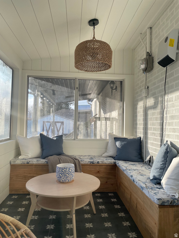 112 E 8680 S Sandy, UT 84070