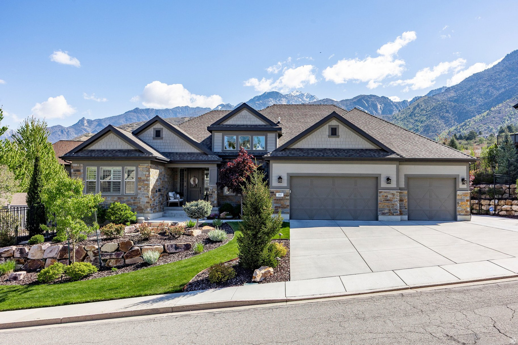10847 S HIDDENWOOD DR Sandy, UT 84092