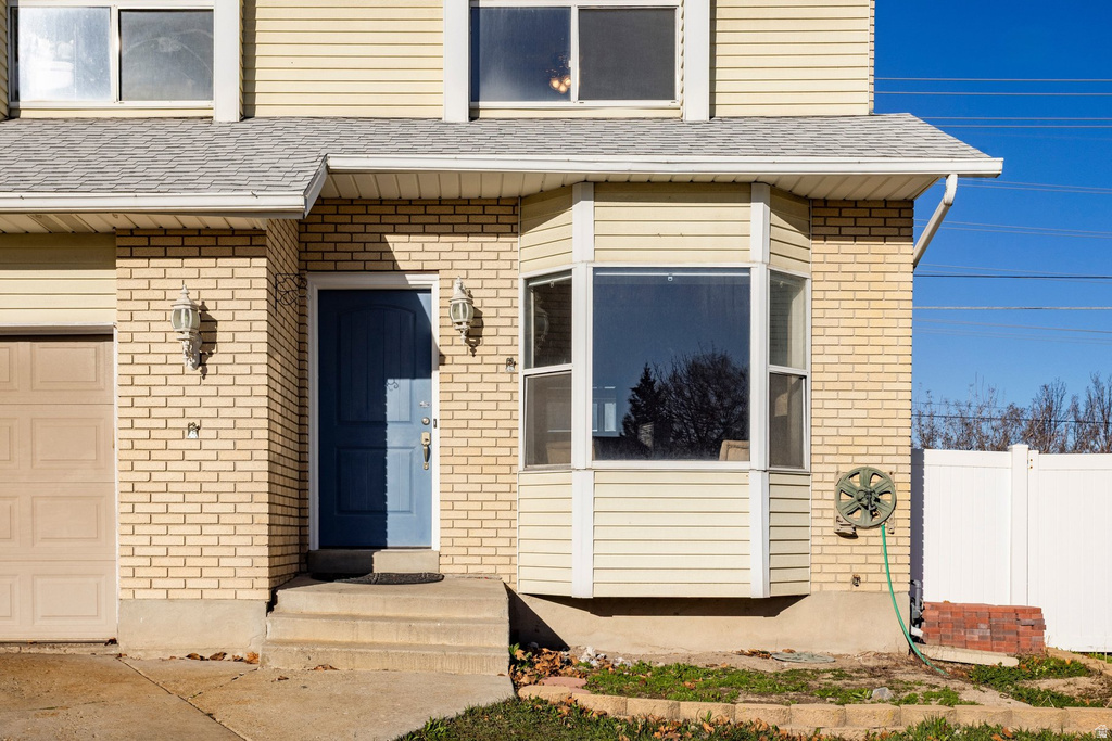 4986 S HENSLEY CIR Taylorsville, UT 84129