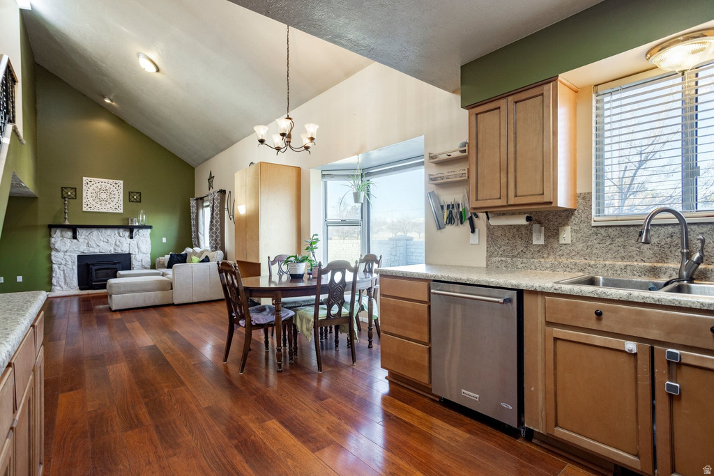 4986 S HENSLEY CIR Taylorsville, UT 84129